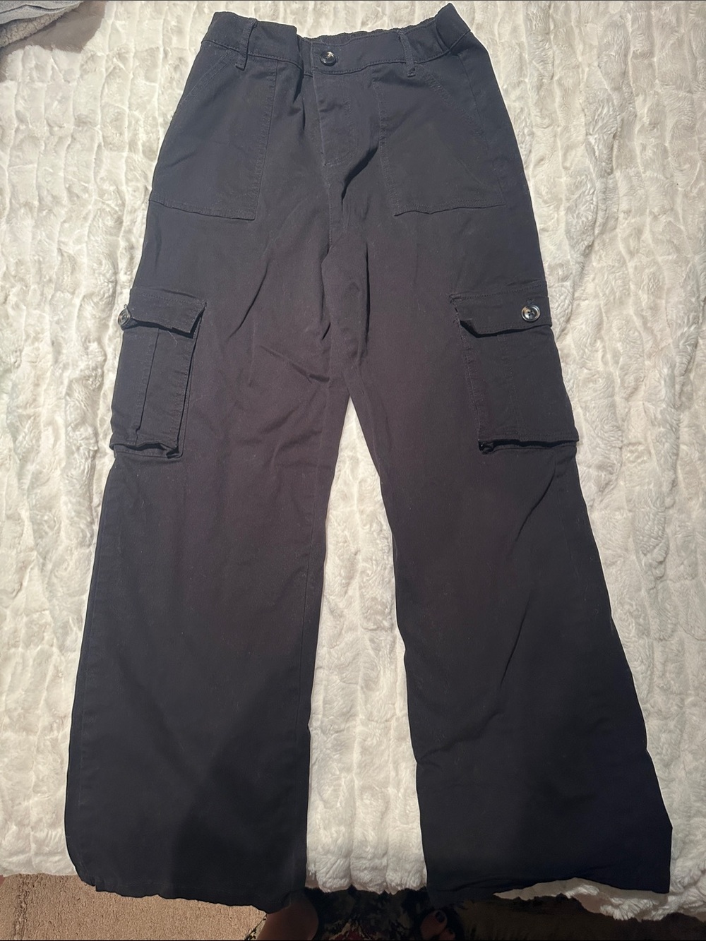 Women’s Black Cargo Pants with Utility Pockets